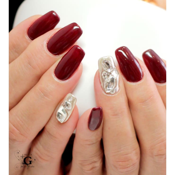 新規 Off 3回 ディープボルドーとミラーネイル Plusg プラスジー のネイルデザイン ネイル まつげサロンを予約するなら楽天ビューティ