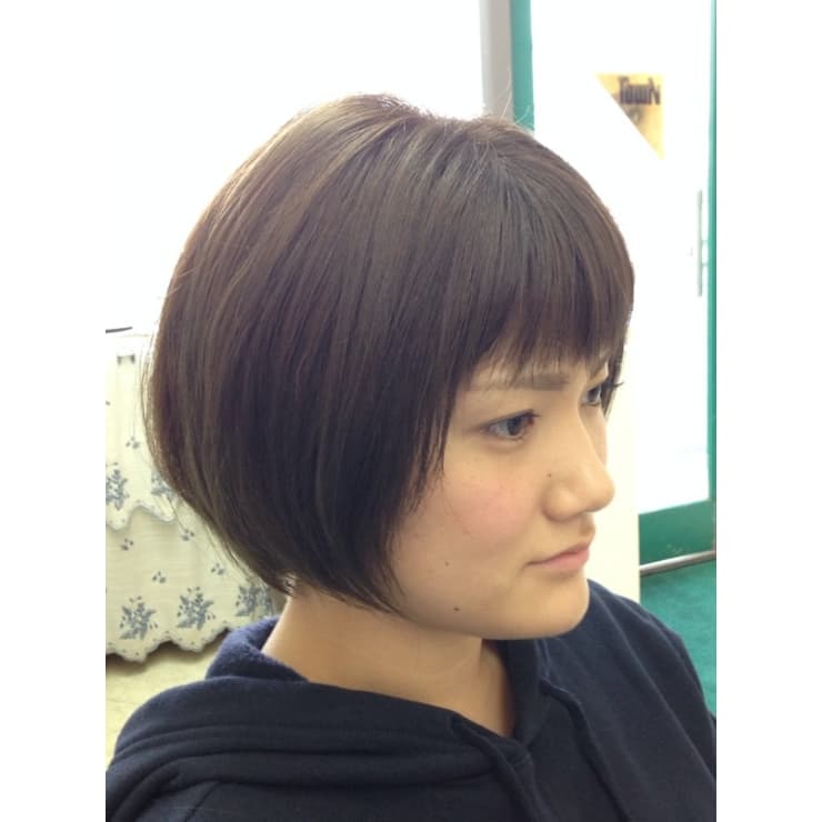 前髪短めボブスタイル Beauty Town ビューティータウン のヘアスタイル 美容院 美容室を予約するなら楽天ビューティ 前髪短めボブスタイル Beauty Town ビューティータウン のヘアスタイル 美容院 美容室を予約するなら楽天ビューティ