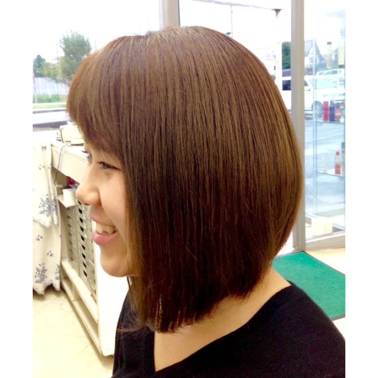 前髪アシメ 前下がりボブ Beauty Town ビューティータウン のヘアスタイル 美容院 美容室を予約するなら楽天ビューティ