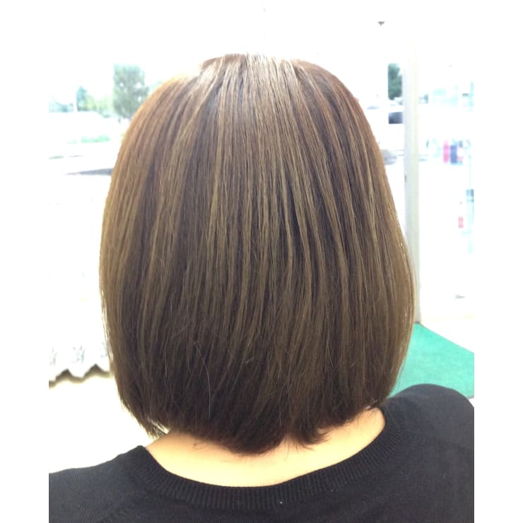 前髪アシメ 前下がりボブ Beauty Town ビューティータウン のヘアスタイル 美容院 美容室を予約するなら楽天ビューティ