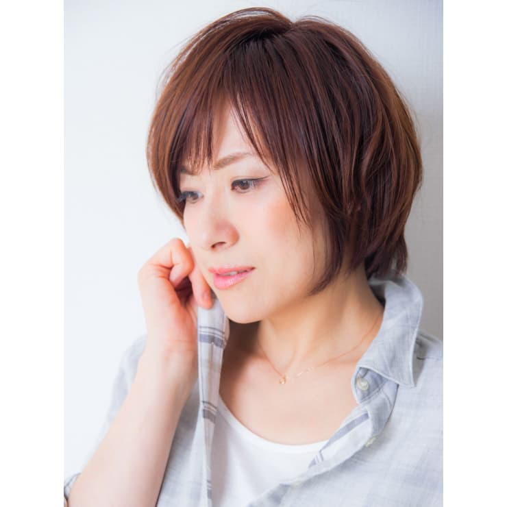 40代ミセス スタイリッシュ ショートボブ Chocolat Namba ショコラナンバ のヘアスタイル 美容院 美容室を予約するなら楽天ビューティ
