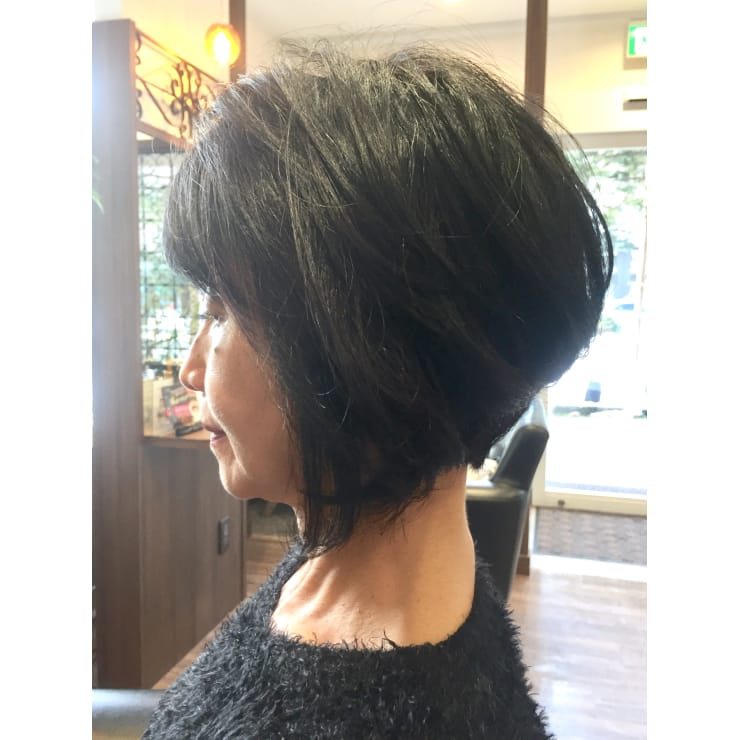 ミセス ショートボブ Elm Hair エルムヘアー のヘアスタイル 美容院 美容室を予約するなら楽天ビューティ