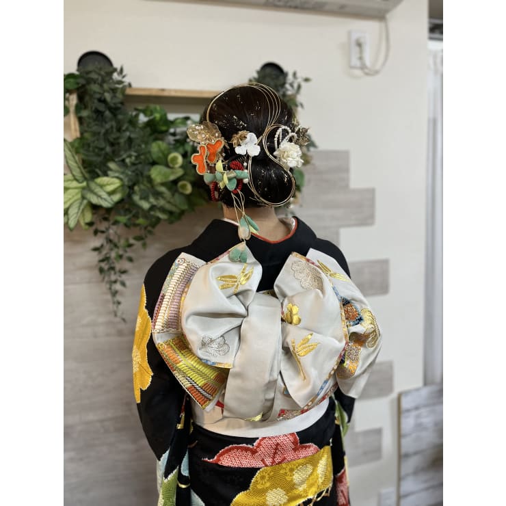 成人式 卒業式 浴衣 ヘアセット ヘアアレンンジ ヘアメイク 早朝も ヘアセット メイクアップ Roquat Salon ヘアセットアンドメイクアップ ロカットサロン のこだわり特集 美容院 美容室を予約するなら楽天ビューティ