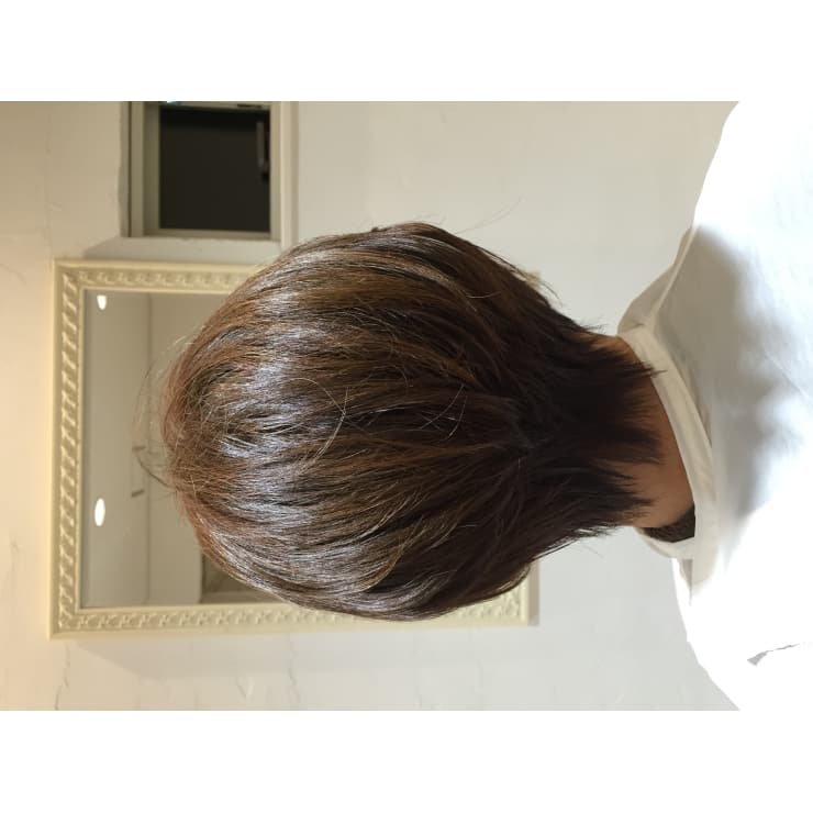 首元 後ろ姿がキレイにみえるスッキリショート Atelier Rico アトリエ リコ のヘアスタイル 美容院 美容室を予約するなら楽天ビューティ