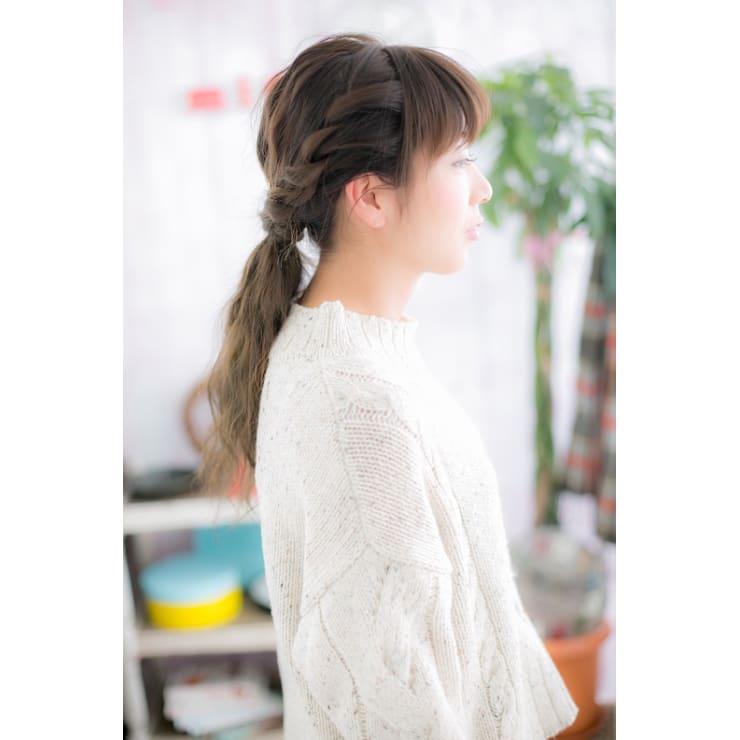 ゆるフェミニンな ノットヘアアレンジ Miq 赤羽店 ミック のヘアスタイル 美容院 美容室を予約するなら楽天ビューティ