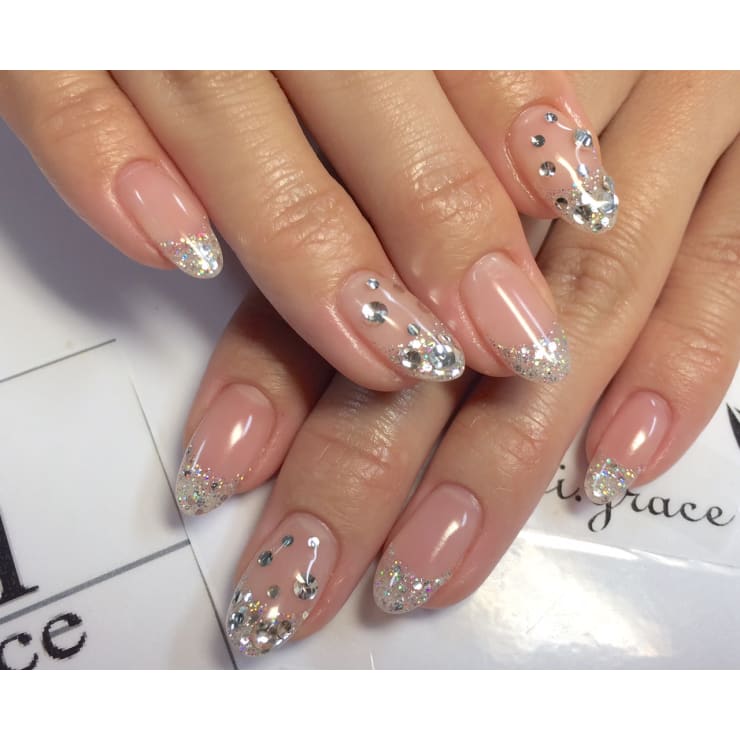 ラメグラネイル Bi Grace Nail ビ グレイスネイル のネイルデザイン ネイル まつげサロンを予約するなら楽天ビューティ