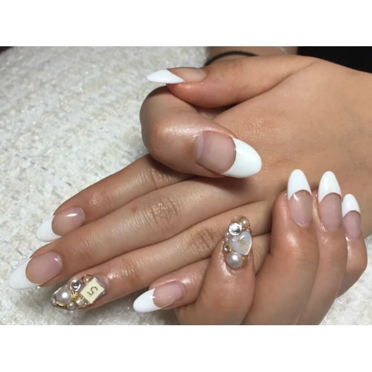 完全予約制 豊中駅から徒歩2分 ネイル アイラッシュ フェイスエステが叶うサロン トータルビューティスペースu Iu I トータルビューティスペースウイウイ のこだわり特集 ネイル まつげサロンを予約するなら楽天ビューティ