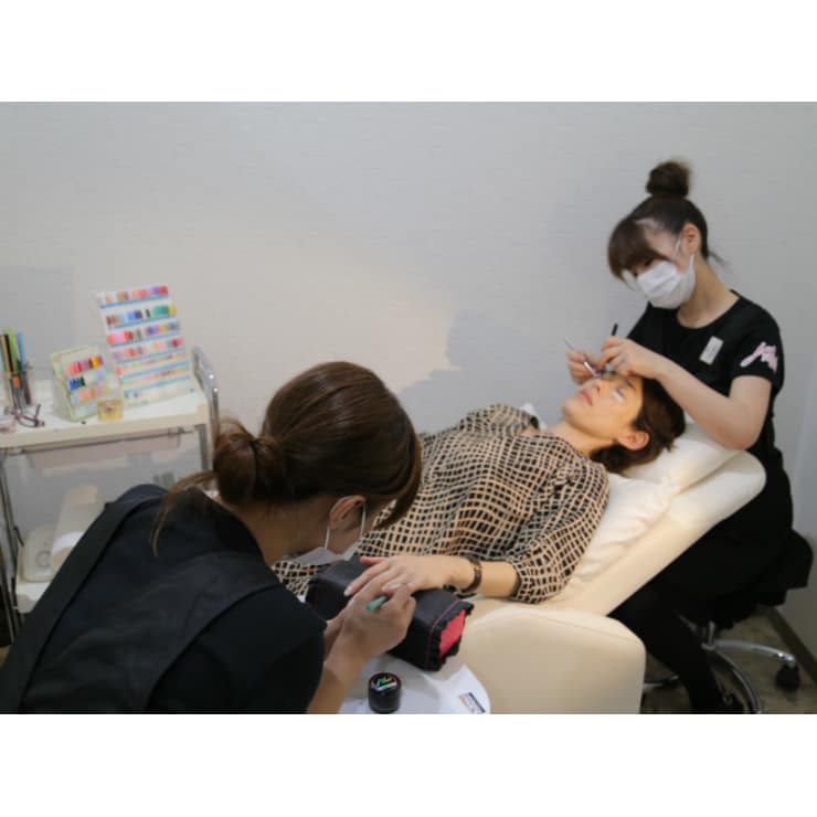 ネイル マツエク同時施術で時間短縮 Jetnail 千里中央店 ジェットネイルセンリチュウオウテン のこだわり特集 ネイル まつげサロンを予約するなら楽天ビューティ