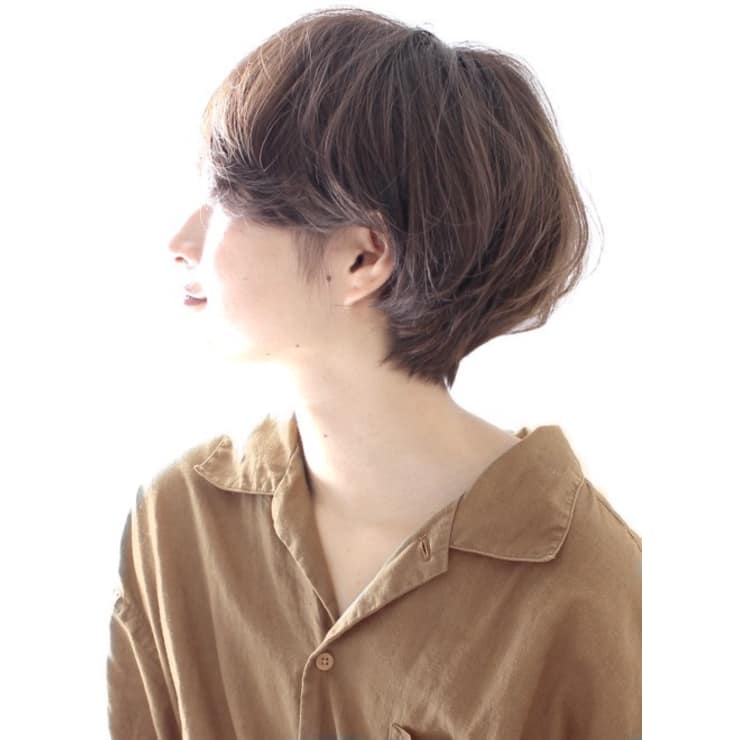 面長でも丸顔でも 上品な大人の似合わショートボブ Circus By Beautrium 表参道 サーカスバイビュートリアム のヘアスタイル 美容院 美容室を予約するなら楽天ビューティ