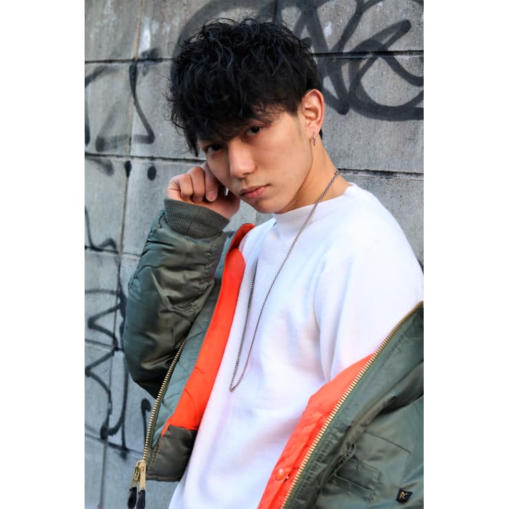 Shift 水嶋ヒロ風セクシーパーマ Mens Onlysalon Shift メンズオンリーサロンシフト のヘアスタイル 美容院 美容室を予約するなら楽天ビューティ