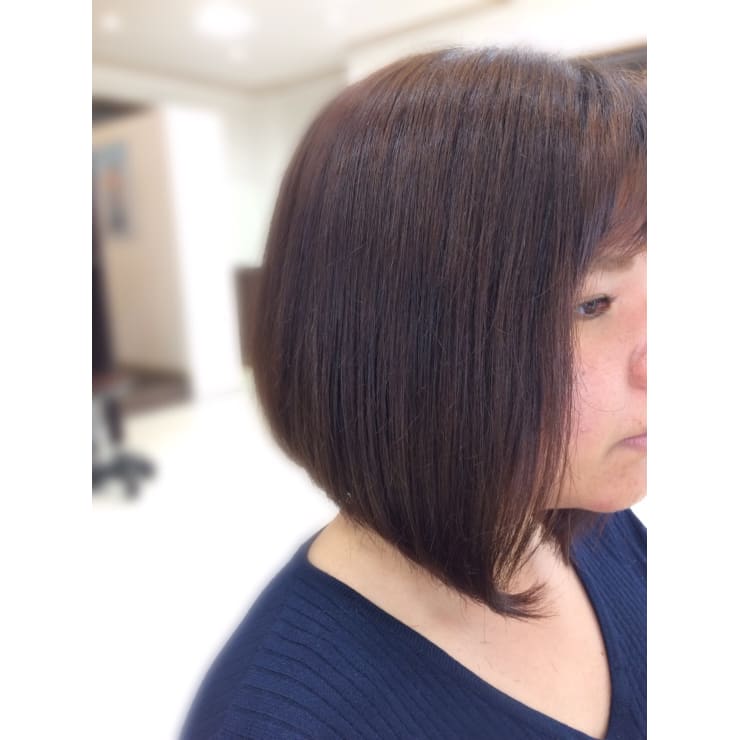 春 イメチェン ロングヘアからショートボブ Hair Verde ヘアー ヴェルデ のヘアスタイル 美容院 美容室を予約するなら楽天ビューティ