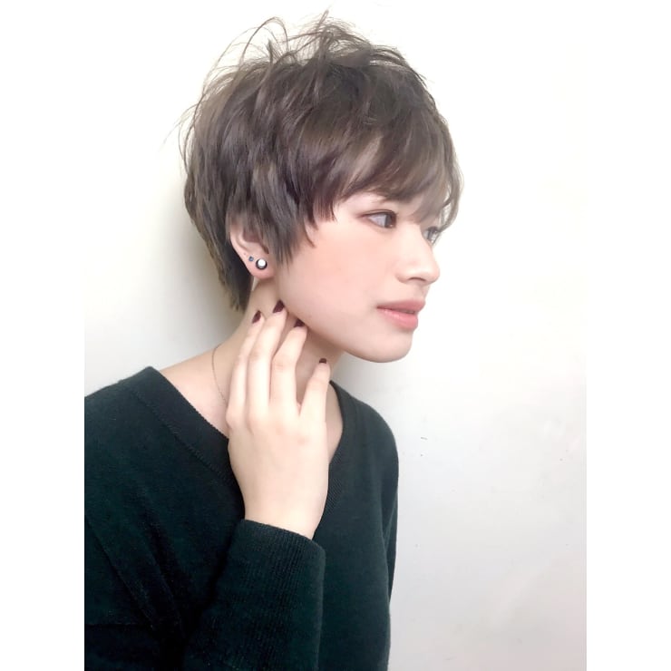 シルバーアッシュショート Renjishi Kichijoji レンジシ のヘアスタイル 美容院 美容室を予約するなら楽天ビューティ