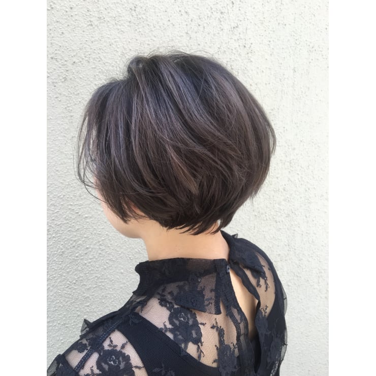 ハイライト ローライト 3dショート Hair Salon Athle アスレ のヘアスタイル 美容院 美容室を予約するなら楽天ビューティ
