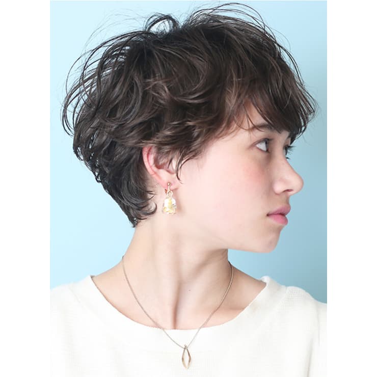 大人可愛い フレンチパーマショート Beautrium Ginza ビュートリアム のヘアスタイル 美容院 美容室を予約するなら楽天ビューティ