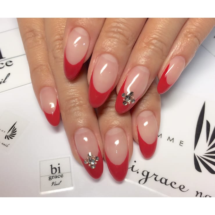 赤フレンチネイル ご新規様 5980コース Bi Grace Nail ビ グレイスネイル のネイルデザイン ネイル まつげサロンを予約するなら楽天ビューティ