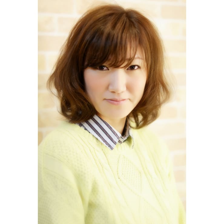 柔らかな曲線は女性らしさを引き出してくれます パーマで雰囲気変えてみませんか Squash スカッシュ のこだわり特集 美容院 美容室を予約するなら楽天ビューティ