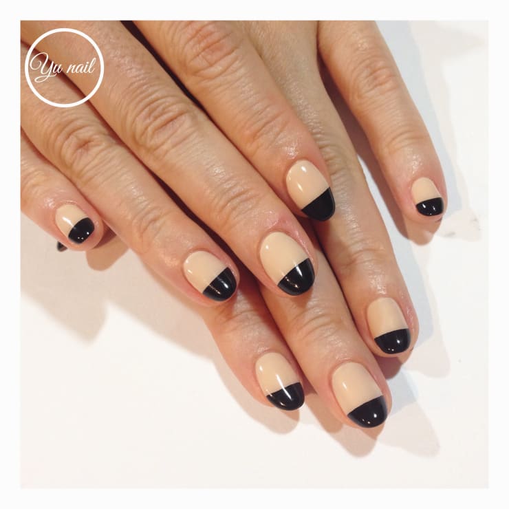 ベージュ ブラック Yu Nail ユーネイル のネイルデザイン ネイル まつげサロンを予約するなら楽天ビューティ