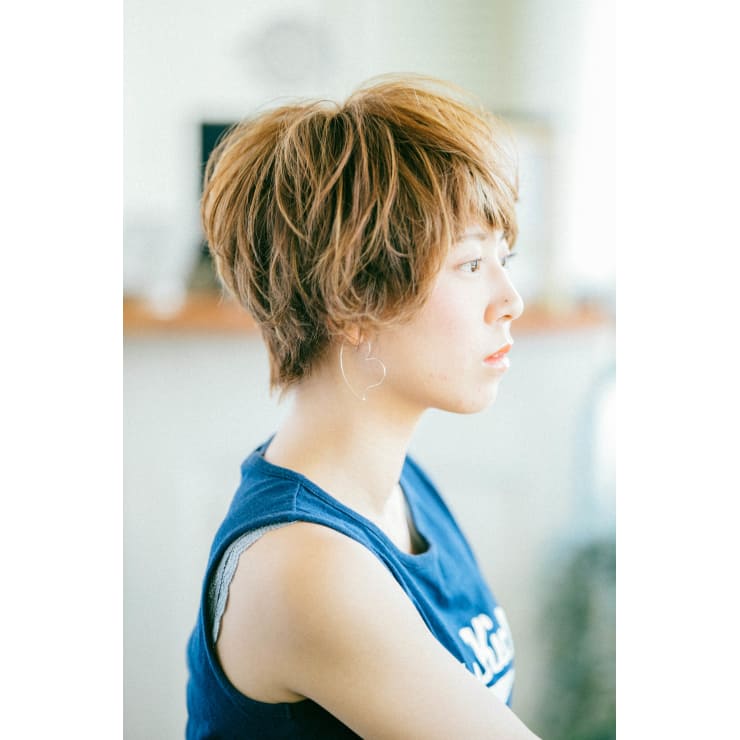 くしゃっとパーマをかけたショート Hair Lounge An Rio アンリオ のヘアスタイル 美容院 美容室を予約するなら楽天ビューティ