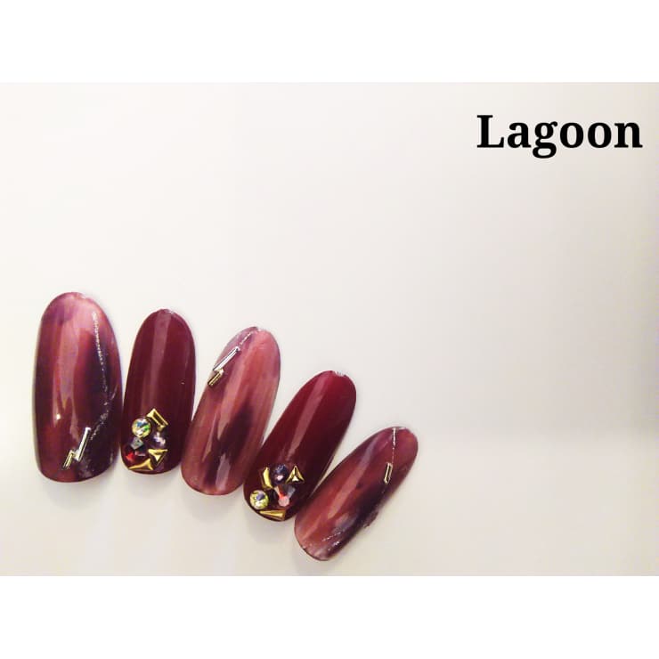 17秋 新作デザイン Private Nailsalon Lagoon プライベートネイルサロンラグーン のネイルデザイン ネイル まつげサロンを予約するなら楽天ビューティ