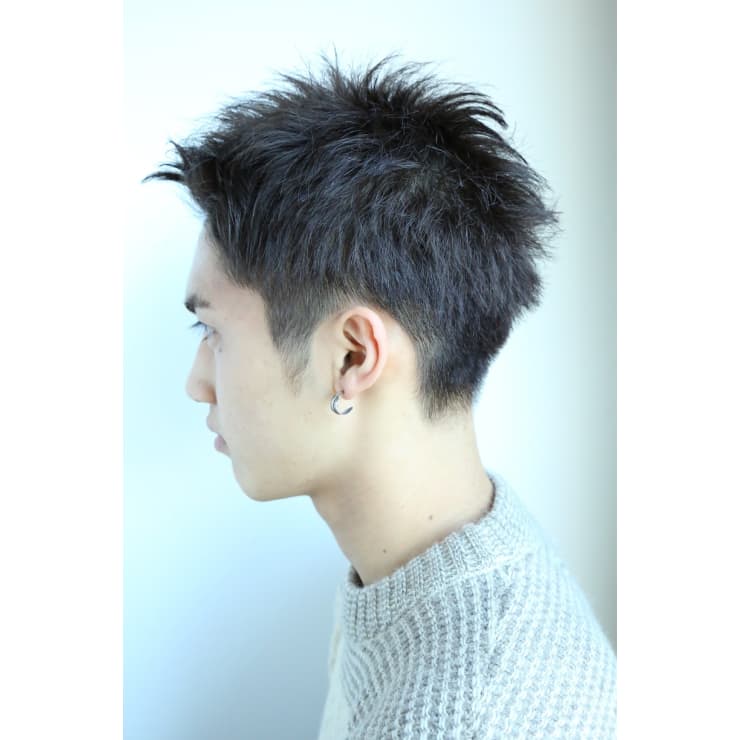 ツーブロックさわやかベリーショート Hair Spa Aina ヘアアンドスパアイナ のヘアスタイル 美容院 美容室を予約するなら楽天ビューティ