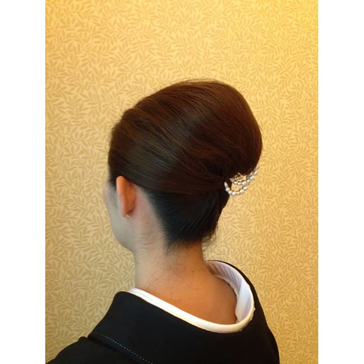 アップ 黒留袖 スタイル Control コントロール のヘアスタイル 美容院 美容室を予約するなら楽天ビューティ