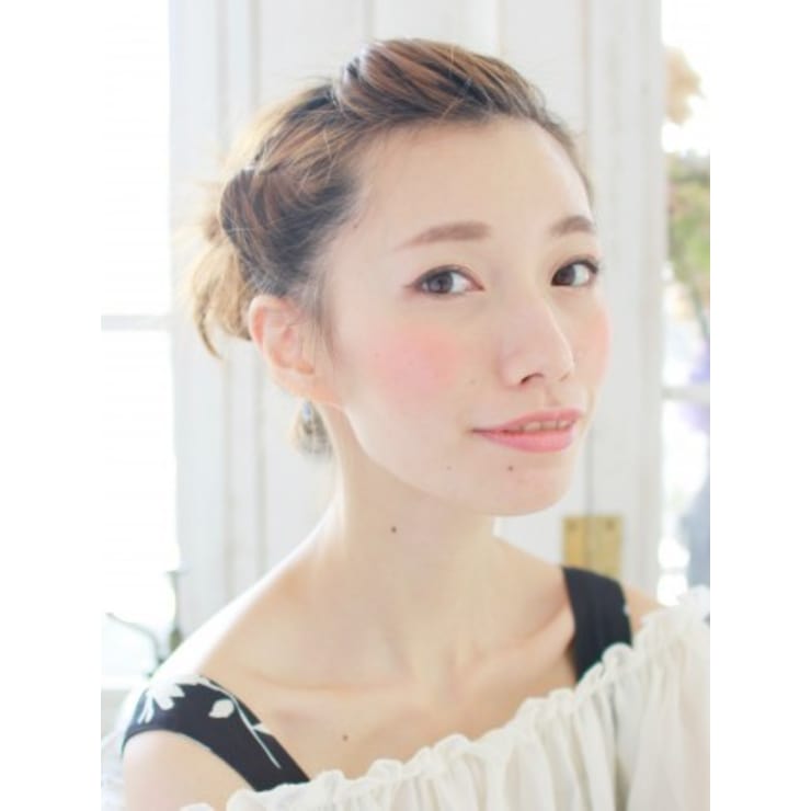 ポンパドールとツイストカールアップ Hair Make Nalu 荻窪西口 すずらん通り店 ヘアメイク ナル オギクボニシグチテン スズランドオリテン のヘアスタイル 美容院 美容室を予約するなら楽天ビューティ ポンパドールとツイストカールアップ Hair Make Nalu 荻窪西口 すずらん通り店 ヘアメイク ナル オギクボニシグチテン スズランドオリテン のヘアスタイル 美容院 美容室を予約するなら楽天ビューティ