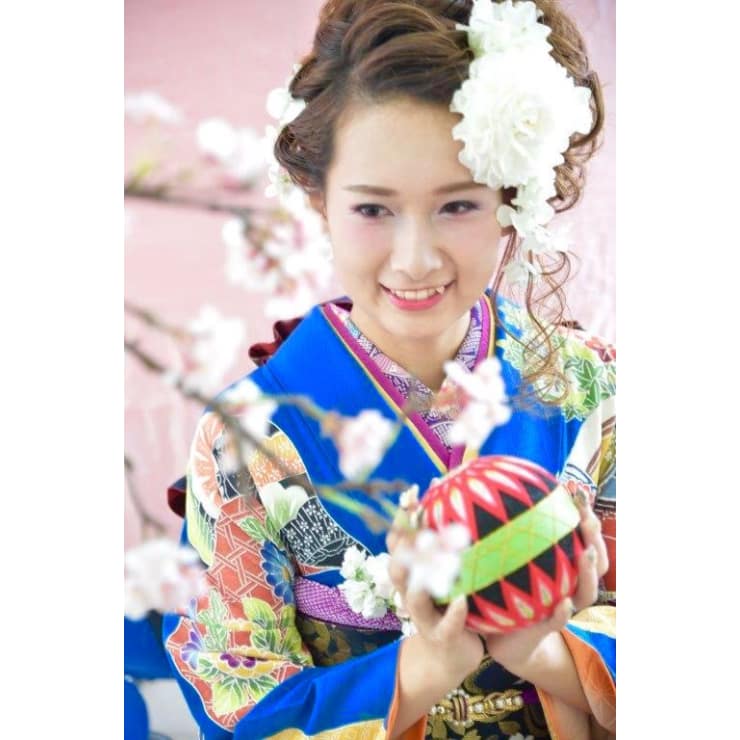 成人式着付け ヘアセット 14 700円 税込 Blooming Beauty Stage ブルーミングビューティーステージ のこだわり特集 美容院 美容室を予約するなら楽天ビューティ