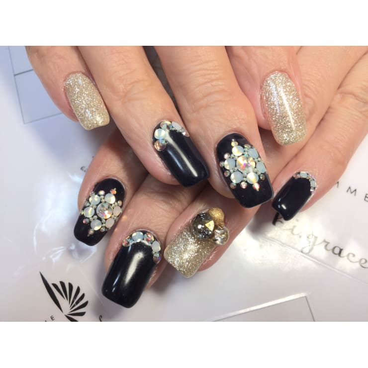 ゴージャスネイル Bi Grace Nail ビ グレイスネイル のネイルデザイン ネイル まつげサロンを予約するなら楽天ビューティ