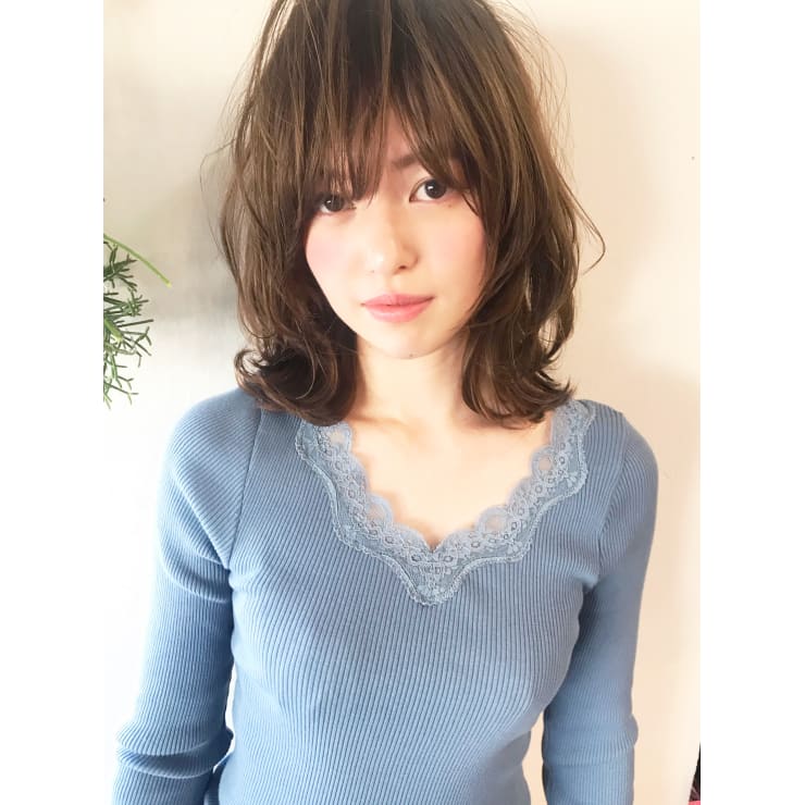 ひし形のくびれミディアム T ３２ Lila By Afloat レイラバイアフロート のヘアスタイル 美容院 美容室を予約するなら楽天ビューティ