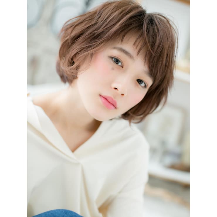 ふわくしゅ☆くせ毛風アシンメトリーボブ | mod's hair【モッズヘア