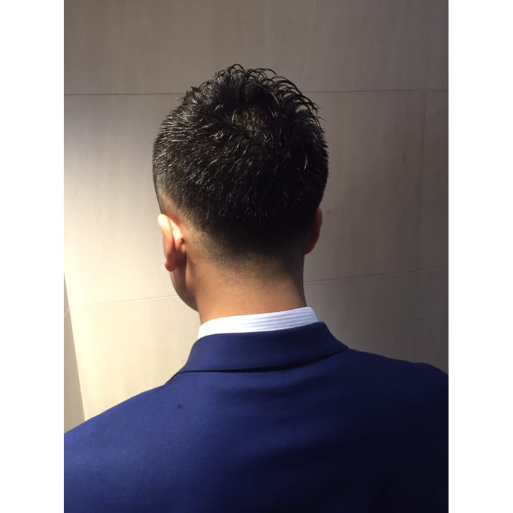イケイケバリカンスタイル 理容室 銀座 メンズ ヒロ銀座ヘアーサロン 銀座一丁目中央通り店 ヒロギンザヘアーサロンギンザイッチョウメチュウオウドオリテン のヘアスタイル 美容院 美容室を予約するなら楽天ビューティ
