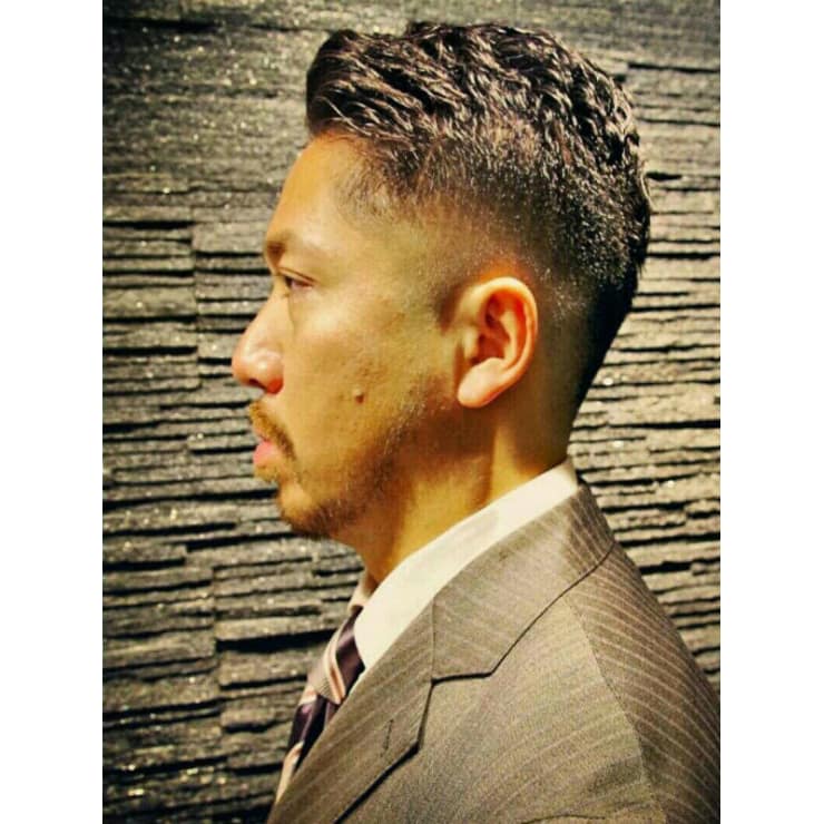 ビジネスショート 理容室 銀座 メンズ ショート ヒロ銀座ヘアーサロン 銀座一丁目中央通り店 ヒロギンザヘアーサロンギンザイッチョウメチュウオウドオリテン のヘアスタイル 美容院 美容室を予約するなら楽天ビューティ