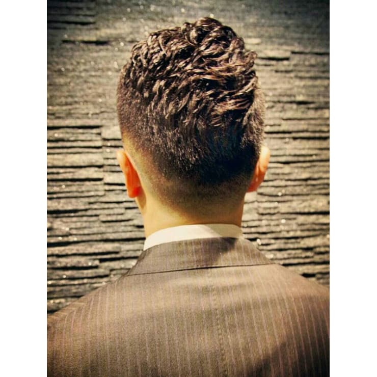 ビジネスショート 理容室 銀座 メンズ ショート ヒロ銀座ヘアーサロン 銀座一丁目中央通り店 ヒロギンザヘアーサロンギンザイッチョウメチュウオウドオリテン のヘアスタイル 美容院 美容室を予約するなら楽天ビューティ