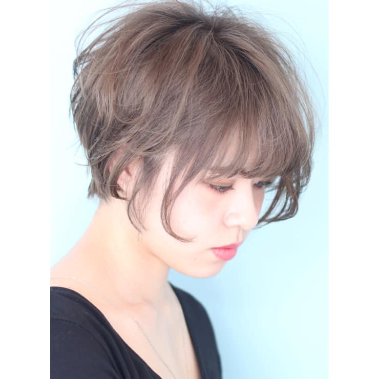 クール モード な大人の小顔ショート Beautrium Ginza ビュートリアム のヘアスタイル 美容院 美容室を予約するなら楽天ビューティ