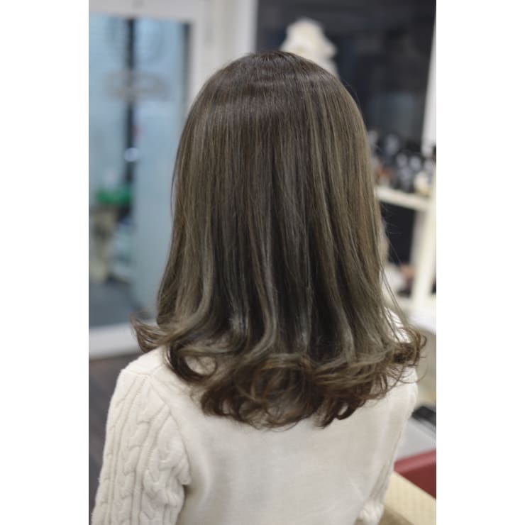 外国人風イルミナカラー プラチナグレイッシュ Hair Design Campus ヘアーデザインキャンパス のヘアスタイル 美容院 美容室を予約するなら楽天ビューティ 外国人風イルミナカラー プラチナグレイッシュ Hair Design Campus ヘアーデザインキャンパス のヘアスタイル 美容院 美容室を予約するなら楽天ビューティ