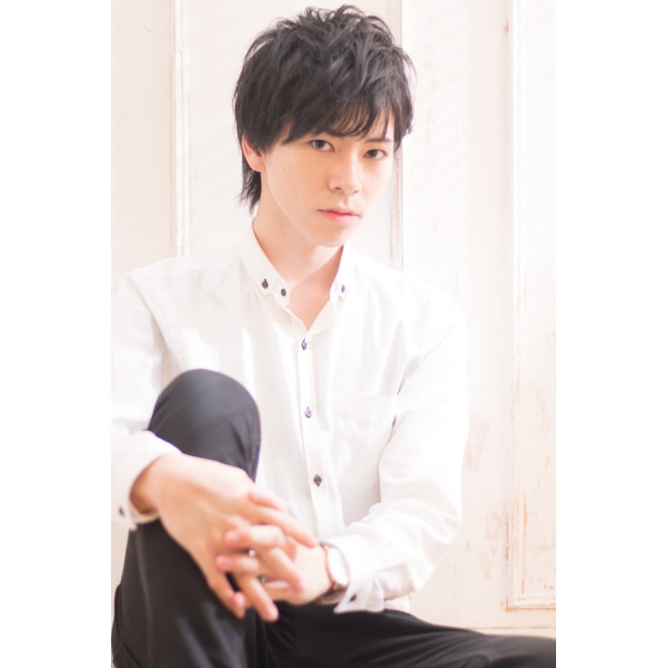 三浦翔平風メンズマットグレージュショート Aki 298 Alice By Afloat アリスバイアフロート のヘアスタイル 美容院 美容室を予約するなら楽天ビューティ