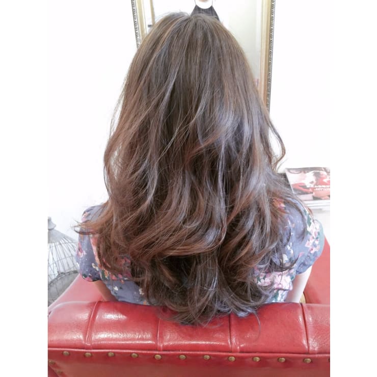 グレージュカラー デジタルパーマ 髪質改善縮毛矯正専門店 Atelier Mim アトリエミム のヘアスタイル 美容院 美容室を予約するなら楽天ビューティ