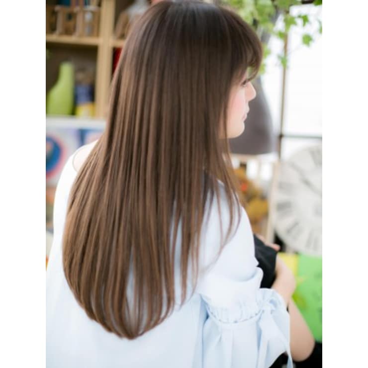 小顔ぱっつん前髪黒髪ストレートレイヤー30代40代大人女子 Cover Hair Bliss 大宮西口店 髪質改善 縮毛矯正 ヘッドスパ カバーヘアブリス オオミヤニシグチテン のヘアスタイル 美容院 美容室を予約するなら楽天ビューティ
