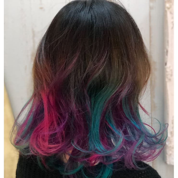 担当 高田 カラフルグラデーションカラー Tetote テトテ のヘアスタイル 美容院 美容室を予約するなら楽天ビューティ