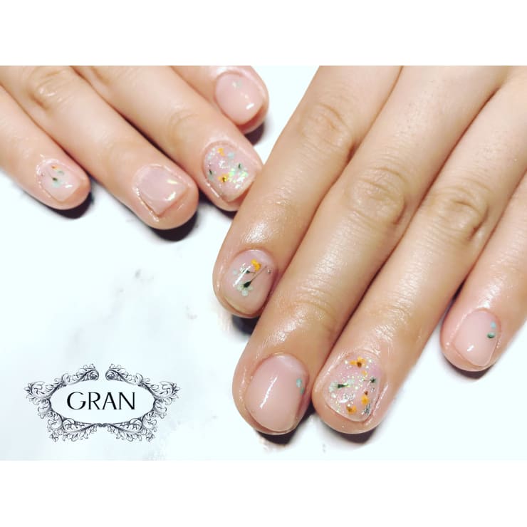 やり放題ネイル Gran Nail Salon 表参道 グランネイルサロン のネイルデザイン ネイル まつげサロンを予約するなら楽天ビューティ
