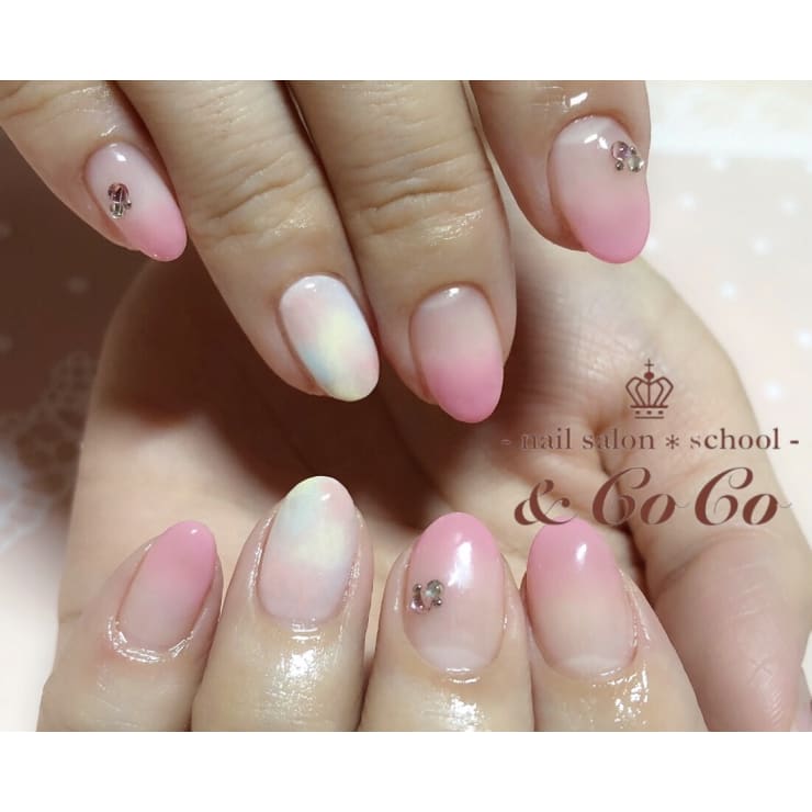 ピンク タイダイ Nailsalon School Coco ネイルサロンスクールアンドココ のネイルデザイン ネイル まつげサロンを予約するなら楽天ビューティ