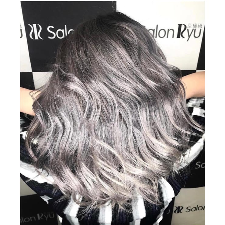 グラデーションシルバーミンク　ショートジレ ホワイトシルバー☆グラデーション | SalonRyu Kyogoku(サロン