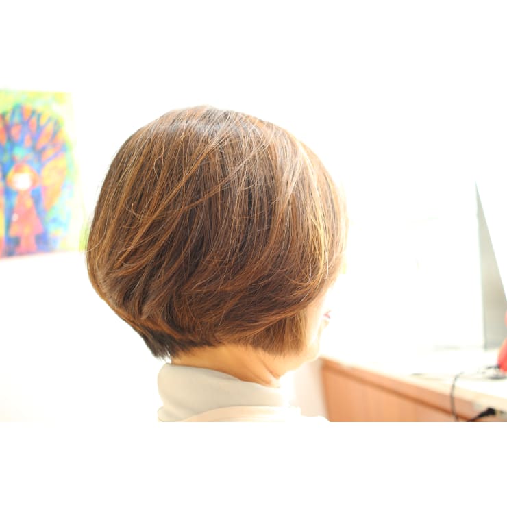 最近 髪にハリやコシがなく ボリュームダウンが気になる方に 50代からの髪と肌を蘇らせる美容室 エステサロンauthen ゴジュウダイカラノカミトハダヲヨミガエラセルビヨウシツアンドエステサロンオーセン のこだわり特集 美容院 美容室を予約するなら楽天ビューティ