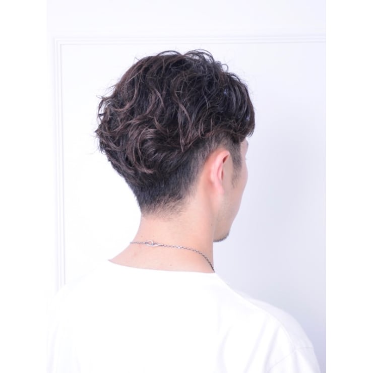 女子ウケ 大人のツーブロックマッシュパーマヘア Beautrium Peninsula ビュートリアム ペニンシュラ のヘアスタイル 美容院 美容室を予約するなら楽天ビューティ