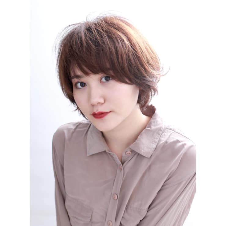 ガッキー風大人ショートヘアー Beautrium Peninsula ビュートリアム ペニンシュラ のヘアスタイル 美容院 美容室を予約するなら楽天ビューティ