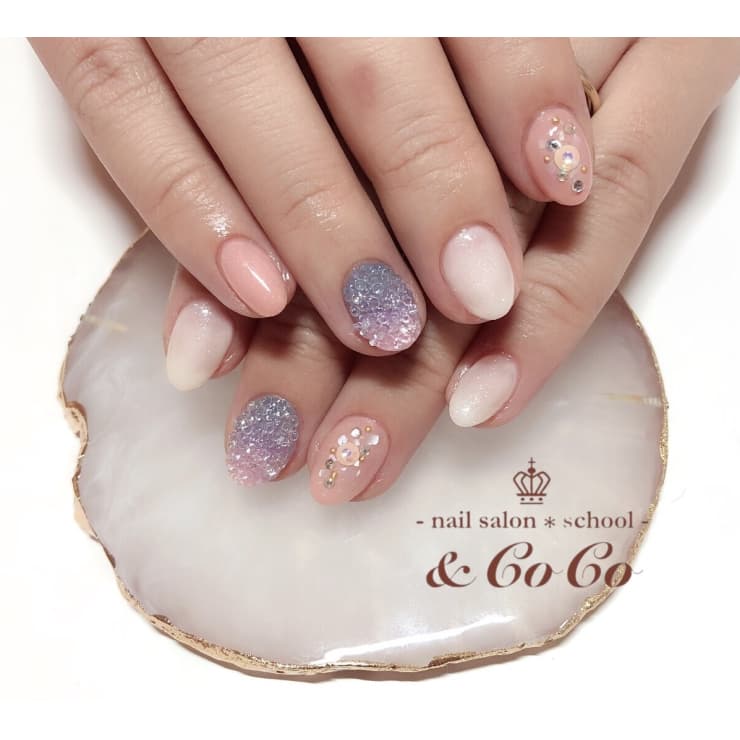 Wグラデーションピクシーネイル Nailsalon School Coco ネイルサロンスクールアンドココ のネイルデザイン ネイル まつげサロンを予約するなら楽天ビューティ