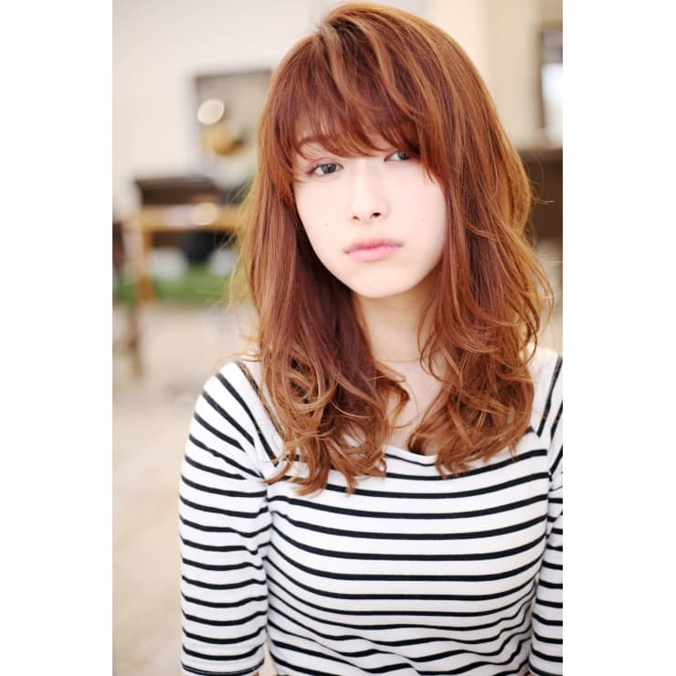 大人ひし形シルエットセミロング Maria By Afloat マリアバイアフロート のヘアスタイル 美容院 美容室を予約するなら楽天ビューティ