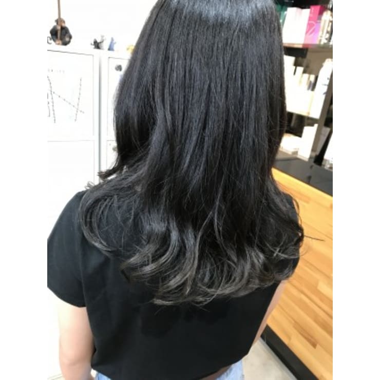 グラデーションカラー ダークブルーアッシュ Hair Design Craft ヘアデザインクラフト のヘアスタイル 美容院 美容室を予約するなら楽天ビューティ