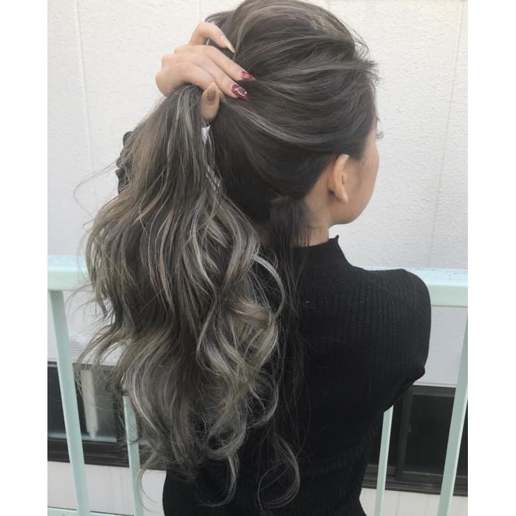 メガアッシュハイライトスタイル Coco Terrace ココテラス のヘアスタイル 美容院 美容室を予約するなら楽天ビューティ
