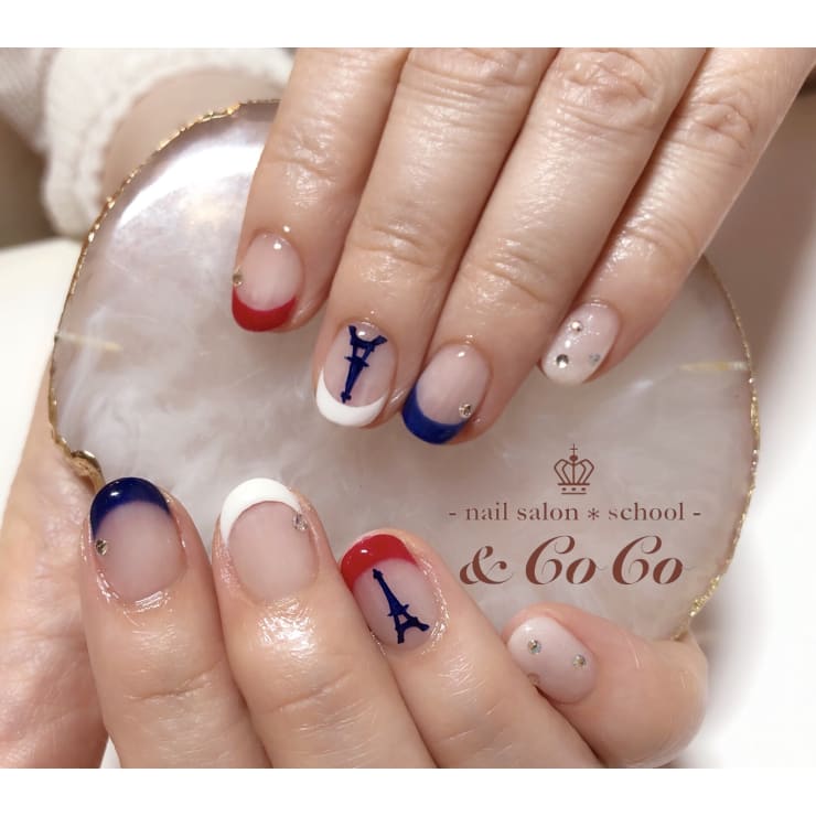 トリコロールフレンチ Nailsalon School Coco ネイルサロンスクールアンドココ のネイルデザイン ネイル まつげサロンを予約するなら楽天ビューティ